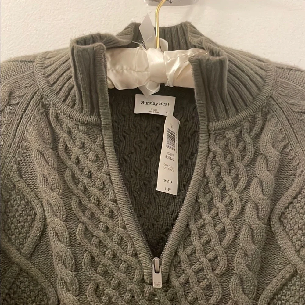 Aritzia Sunday Best half-zip cable knit sweater NWT - Picture 2 of 3